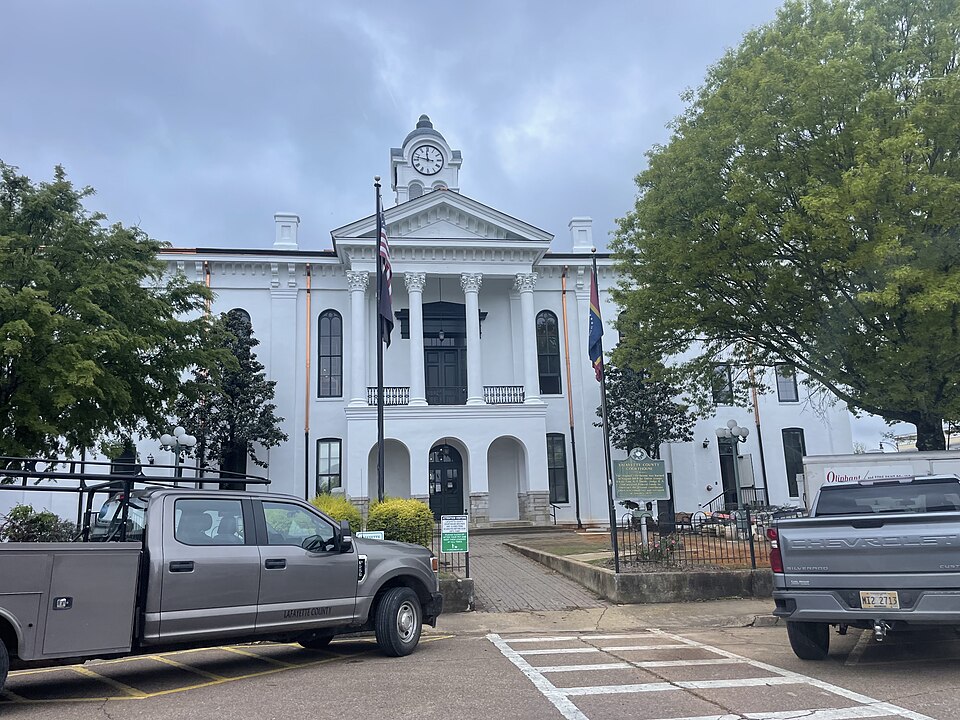 The Lafayette County Courthouse